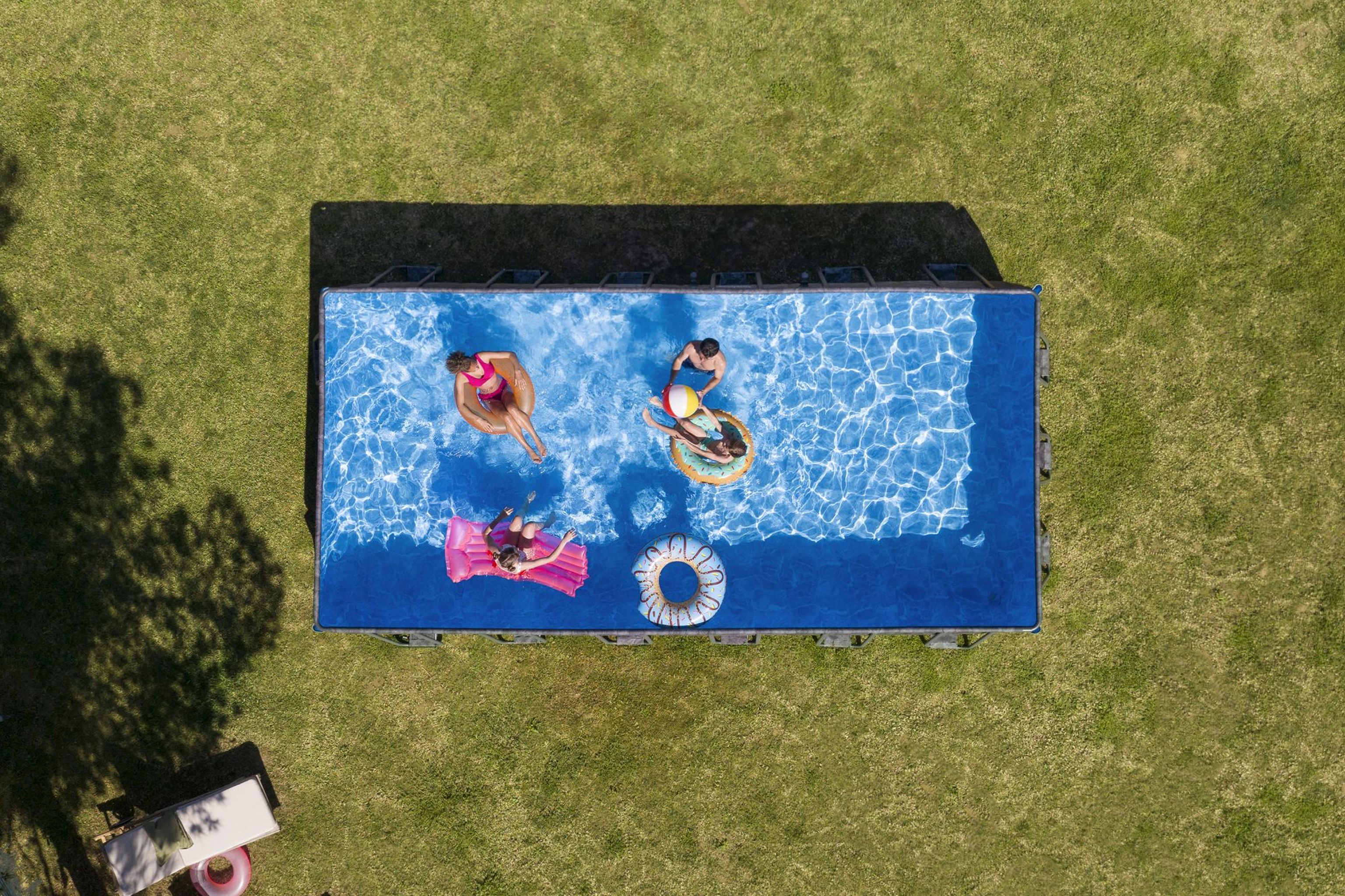 Bestway APX365 winterfestes Frame Pool Komplett-Set 732 x 366 x 132 cm Bestway APX365 winterfestes Frame Pool Komplett-Set 732 x 366 x 132 cm