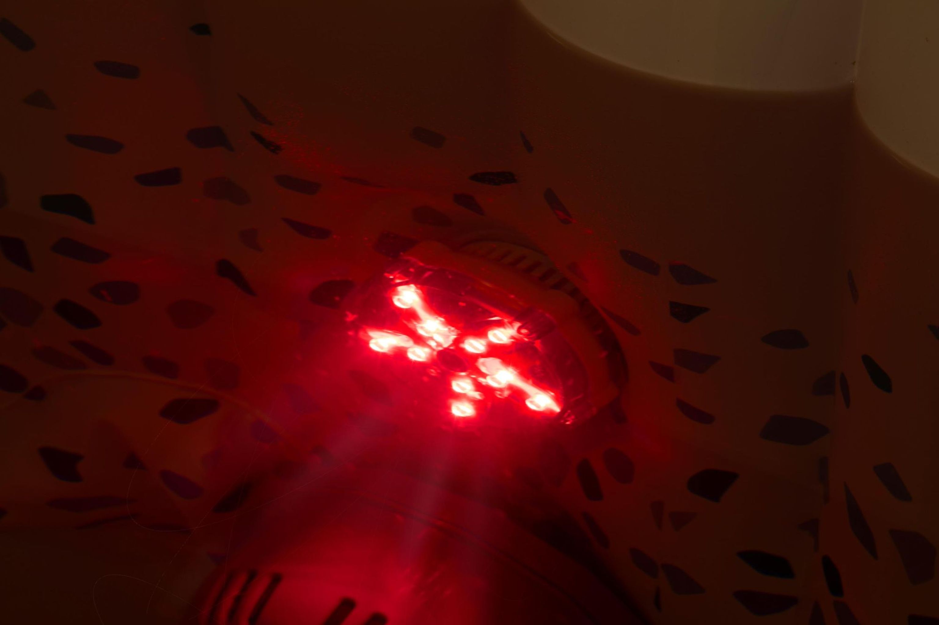 LAY-Z-SPA LED-Licht 7-farbig 9,2 x 6,2 cm Beleuchtung IP68 LAY-Z-SPA LED-Licht 7-farbig 9,2 x 6,2 cm Beleuchtung IP68