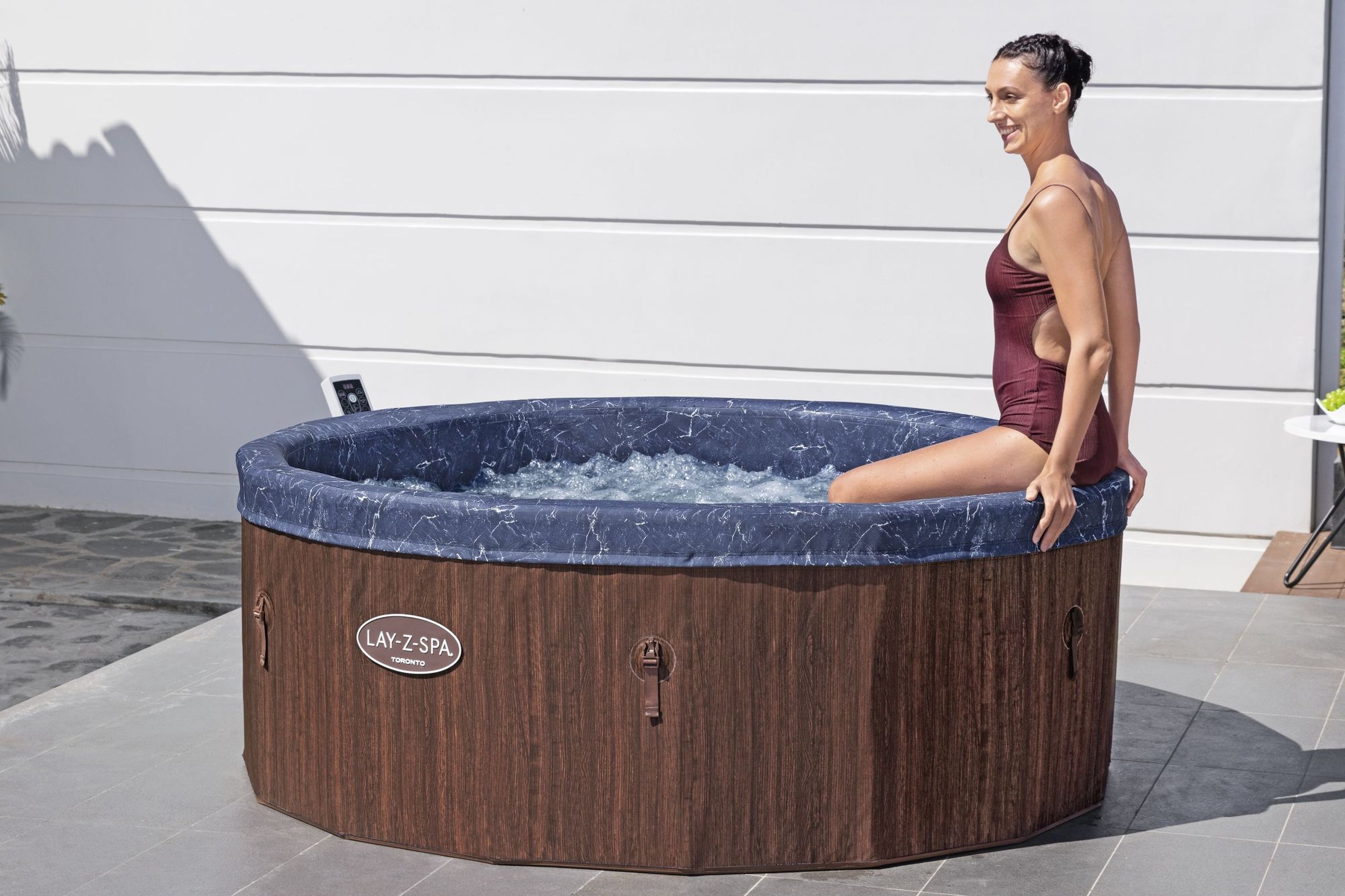 Bestway LAY-Z-SPA Toronto AirJet Whirlpool 7 Personen Ø 190 x 70 cm Bestway LAY-Z-SPA Toronto AirJet Whirlpool 7 Personen Ø 190 x 70 cm